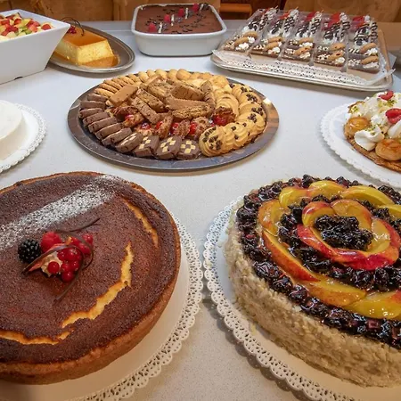 Grand Astoria 그라도