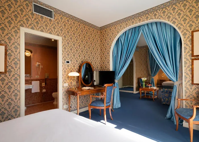 Grand Astoria 4* Grado