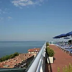 Hotel Grand Astoria