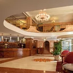 Grand Astoria 4* Grado