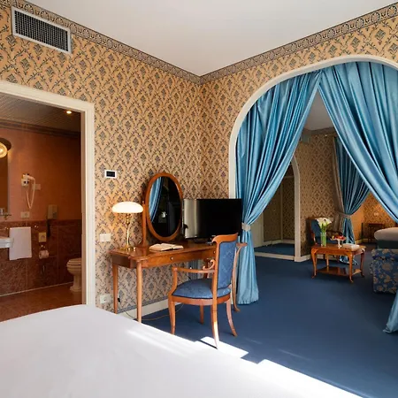Grand Astoria 4* גראדו