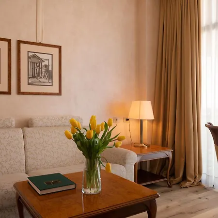 Grand Astoria Grado
