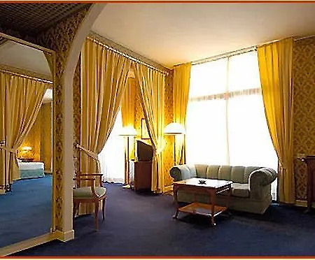 Hotel Grand Astoria