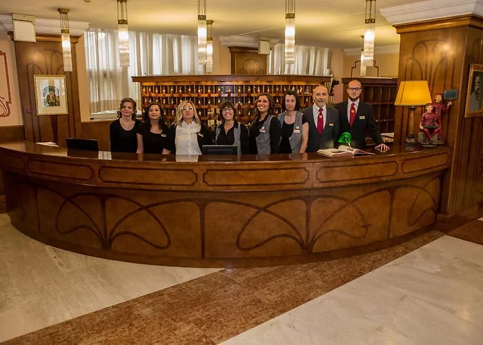 Hotell Grand Astoria 4*